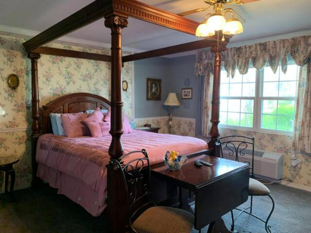 Dickey House Bed And Breakfast Marshfield Exteriér fotografie