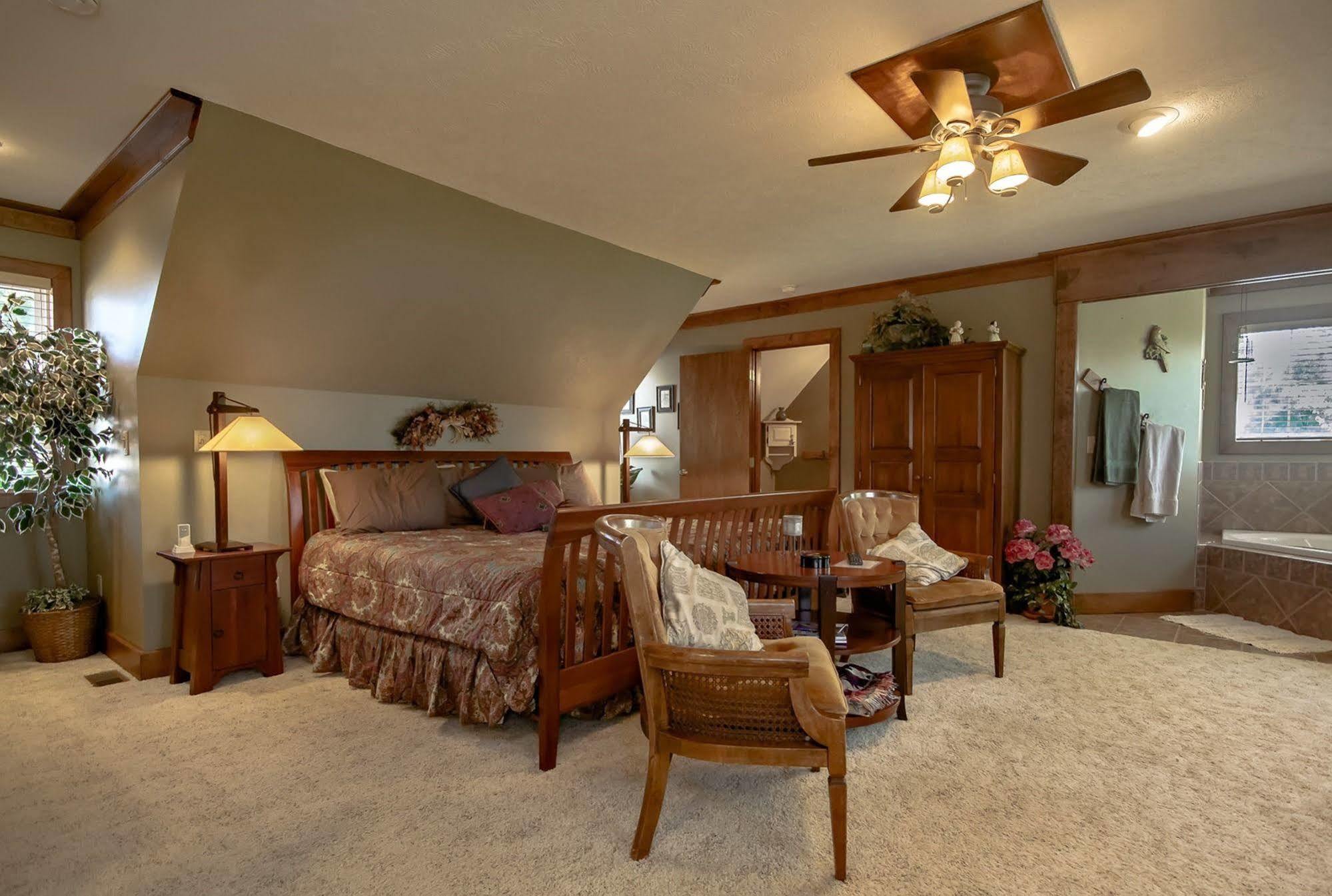 Dickey House Bed And Breakfast Marshfield Exteriér fotografie