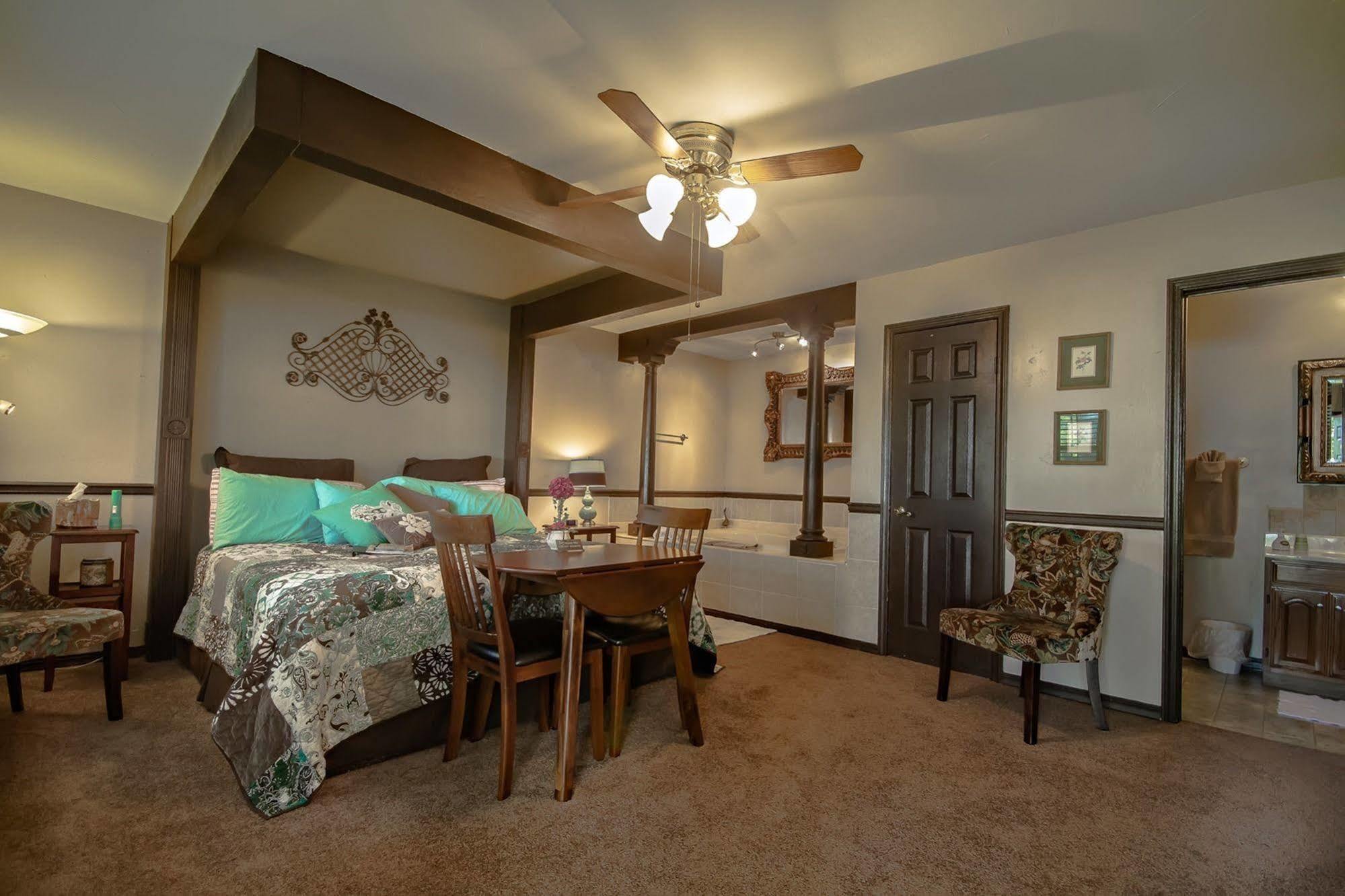 Dickey House Bed And Breakfast Marshfield Exteriér fotografie